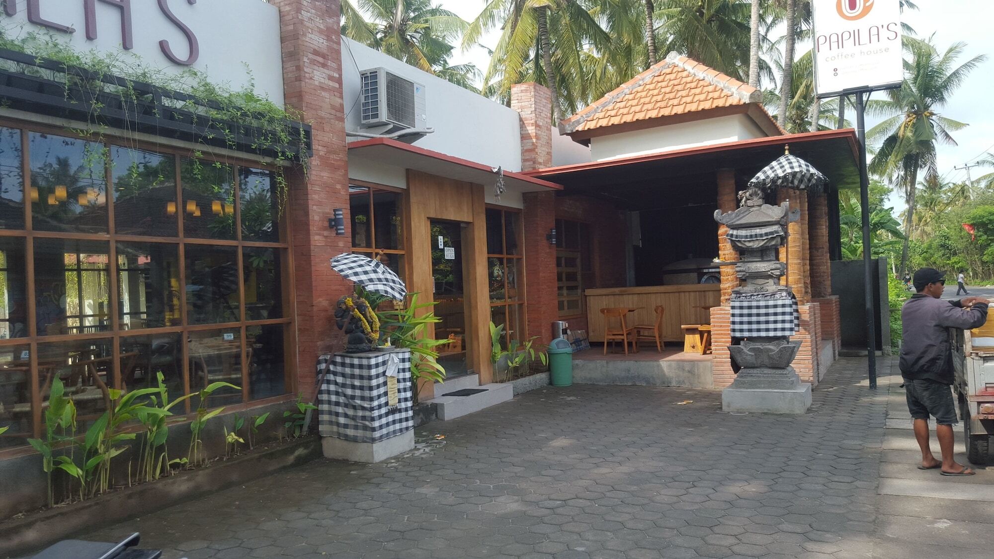 Nusa Majesty Batununggul Extérieur photo